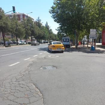 Taksiciler Odası Diyarbakır'da Taksimetreyi Açmadı Ve 2 Katı Ücret Talep Etti