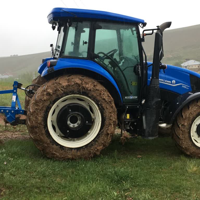 New Holland Marka Traktör Arızası