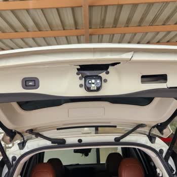 Nissan Borovalı Tamir Onarım Sırasında Yırtılan Be Yalanan Tavan Döşemesi