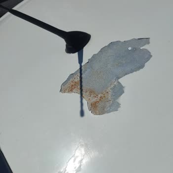 Peugeot 301 Marka Aracımda Boya Soyulması Problemi