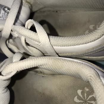 Nike Mağazasının Mağdur Bırakması