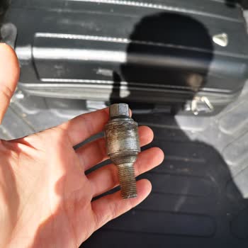 Kayadibi Otomotiv Yaptıkları Hatayı Kabul Etmeyen Yetkili Servis