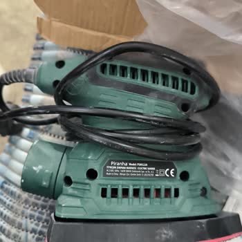 Piranha Titreşimli Zımpara Makinesi PSM5220 Arızası.