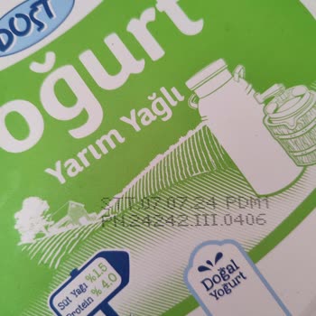 BİM Dost Yoğurttan Çıkan Yabancı Cisim