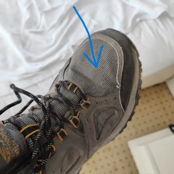 Skechers Outdoor Waterproof Bot Su Geçiriyor