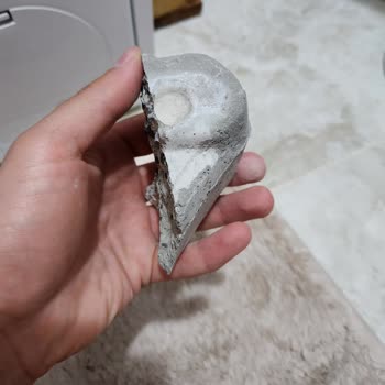 Bosch Çamaşır Mak. Taşı Kırıldı