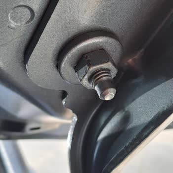 Ford Otosan Sıfır Diye Hasarlı Araç Satıyor!