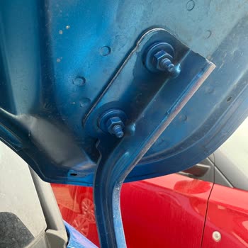 Ford Otosan Sıfır Diye Hasarlı Araç Satıyor!