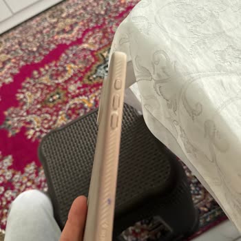 Spigen Kılıf Renk Değiştirme Sorunu