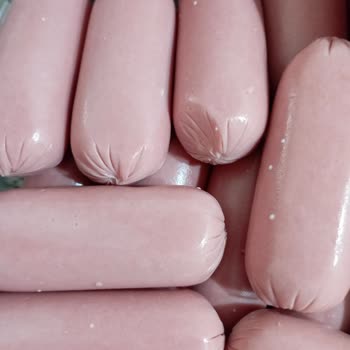 Banvit Sosis Üzerinde Beyaz Noktalar Güven Vermiyor