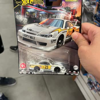 Sade Bebe 'de Hot Wheels Fiyat Sorunu