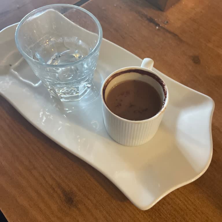 Özsüt Silivri'deki Kahve Karışıklığı