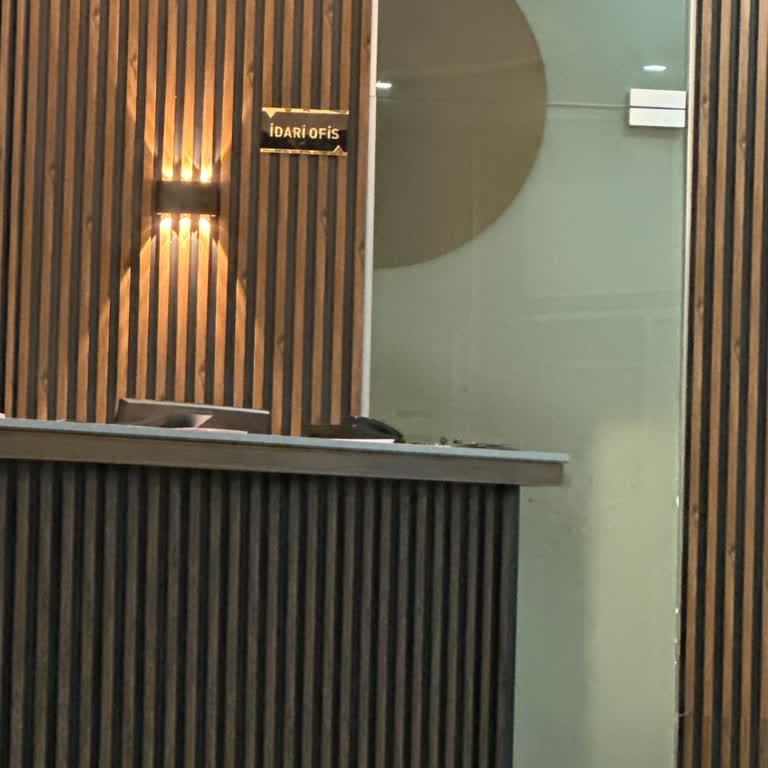 Eliz Hotel Yetersiz Bilgi Ve Azarlanma