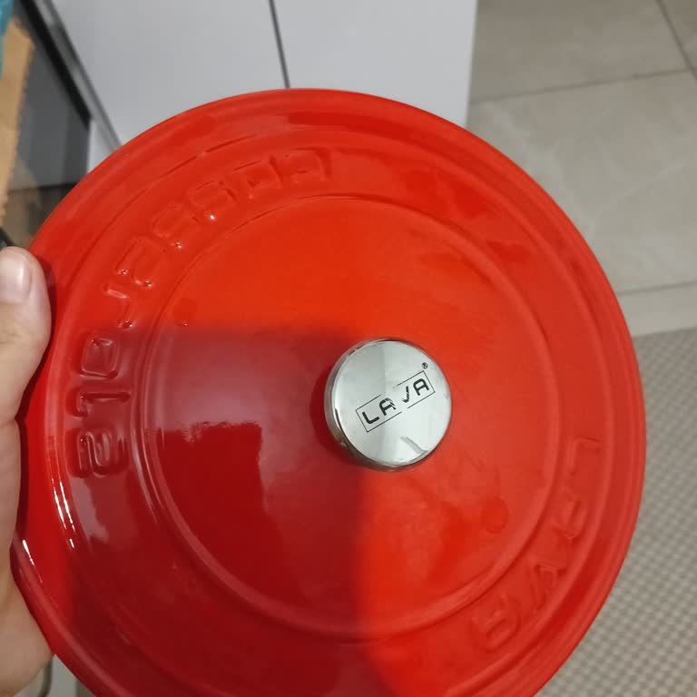 Lava Döküm Tencere Kapağı Yazısı Silinmesi