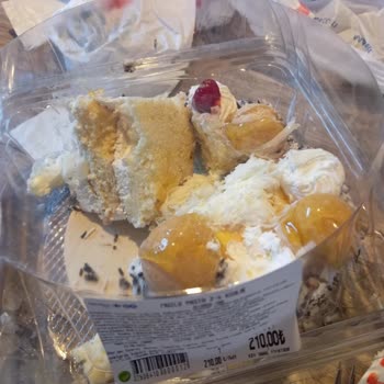 Carrefour SA Bozuk Pasta Satılması