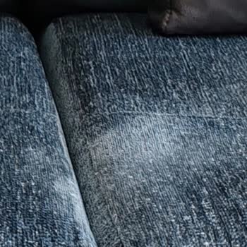 Kapriss Mobilya Koltukta 1 Hafta Kullanım Sonrası Renk Atma