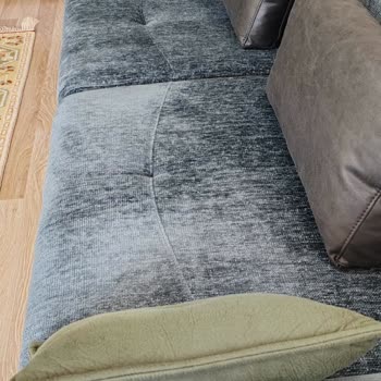 Kapriss Mobilya Koltukta 1 Hafta Kullanım Sonrası Renk Atma