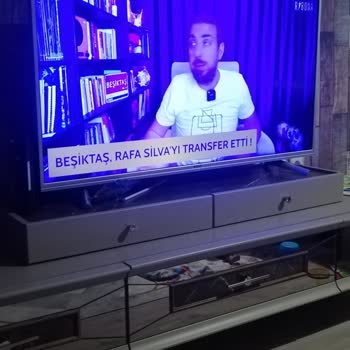 Arçelik 49L 8860 5S TV Mavi Ekran Kalitesiz Görüntü Oldu