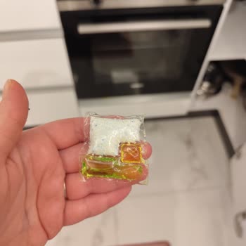 Renax Tencerelerin Altını Karartıyor
