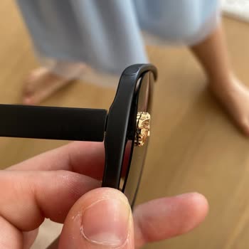 Aslanmodaa (Instagram) Gözlük Kırık Geldi İade Almıyorlar