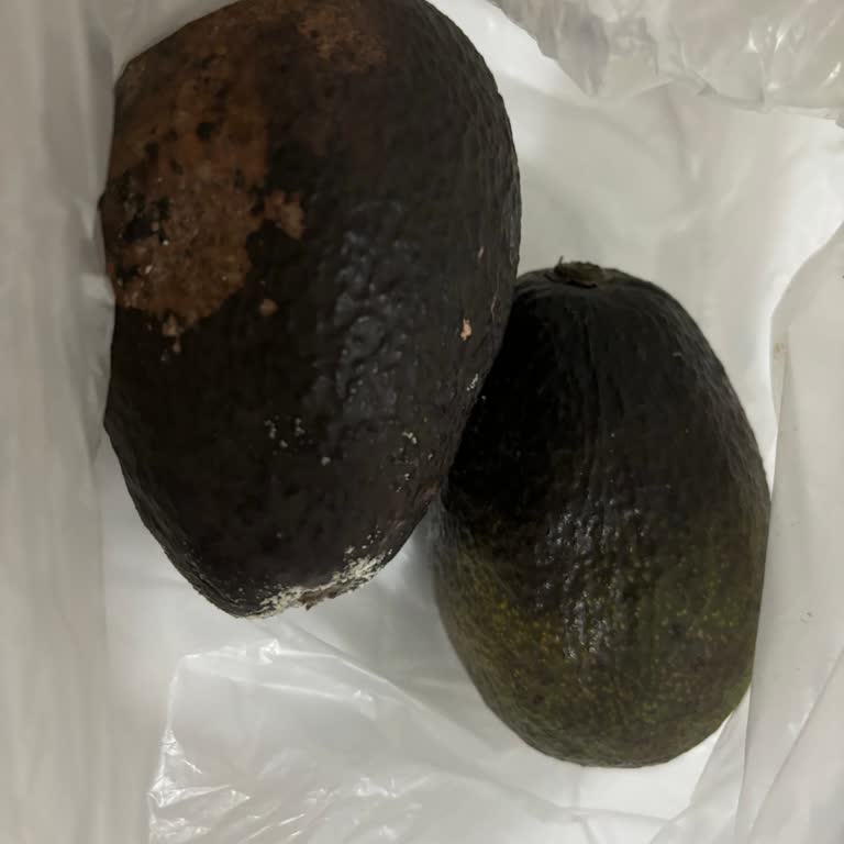 Migros Sanal Market Çürük Ürün Gönderdi