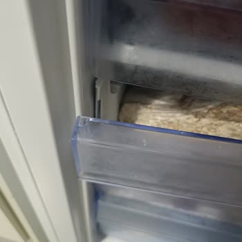 Beko Buzdolabı Raf Kırılması