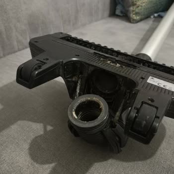 Bosch Elektrikli El Aletleri Bosch BCS612KA2 Şarjlı Süpürgenin Kırılan Turbo Başlığı