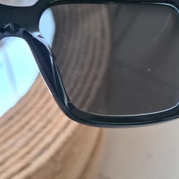 Emo Optik Prada Güneş Gözlüğü Mağduriyet