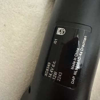 PHILIPS Ev Aletleri Philips XC8349 Süpürgem Kronik Olarak Teleskop Borusu Kırıldı