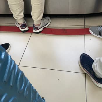 FLO Ayakkabı FLO Markanın Kalitesizliği