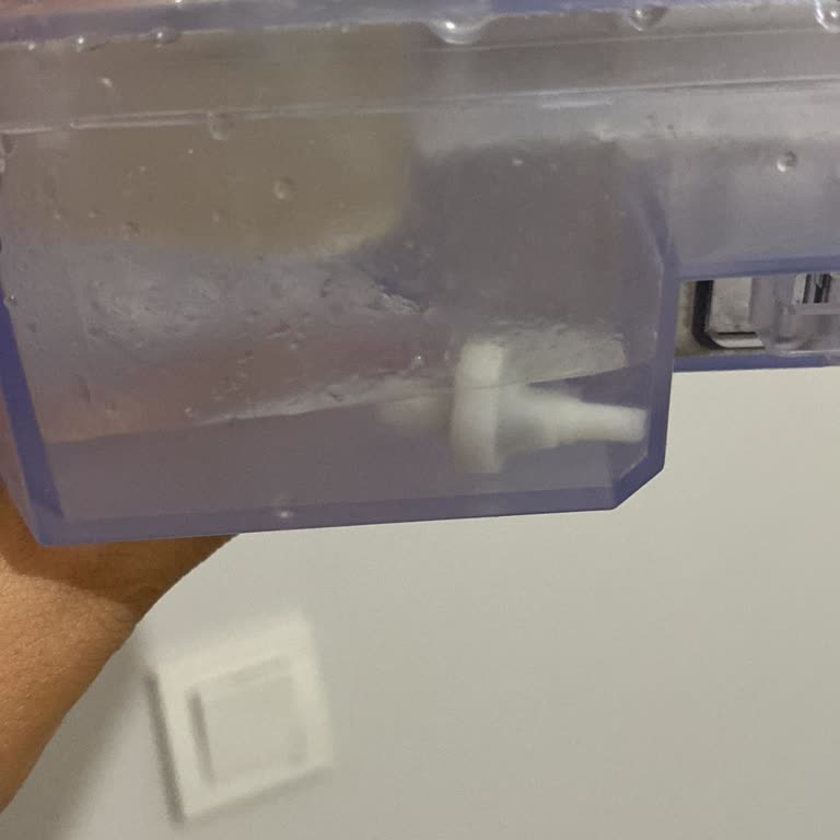 Roborock Su Haznesinin İçindeki Parçaları Çıktı