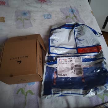 Muscent Perfume Çatlak Şişe