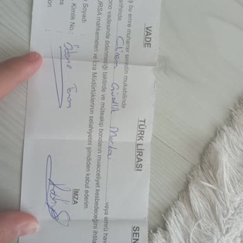 Clinerm Güzellik Salonu Clinerm Güzellik Merkezi Ruhsatsız İş Yapıyor Paraları Alıp Kaçtılar