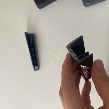 LG TV Ayakları TV'yi Taşımıyor...