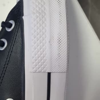 Fashfed SuperStep Kirli Ayakkabı Gönderdi