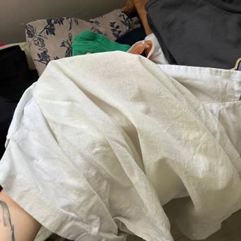 Celenes By Sweden Güneş Kremi Eşyalarımı Sapsarı Yaptı