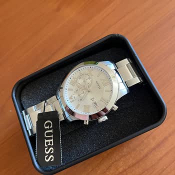 Saat Ve Saat Teneke Kutuda Saat Gönderilmesi