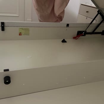 Bellona Larissa Yatak Odası Takımı Eksik Civata