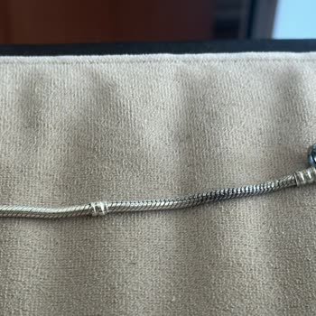 Korupark AVM Korupark Pandora Kararma Ve Çalışan Hakareti!