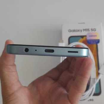 Samsung Galaxy M15 Telefon Aldım Şarj Aleti Çıkmadı