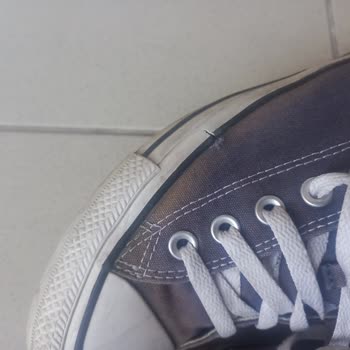 SuperStep Ve Converse Fiyaskosu: Kalitesiz Ayakkabı Ve Kötü Hizmet