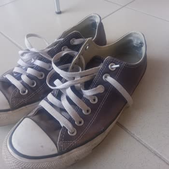 SuperStep Ve Converse Fiyaskosu: Kalitesiz Ayakkabı Ve Kötü Hizmet