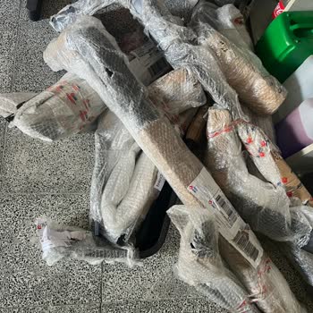 Aras Kargo Taşımada Ürünleri Kırık Ücret Ödemiyor