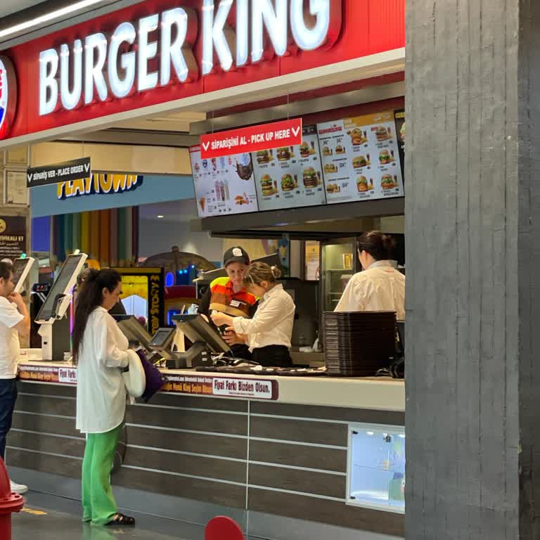 Watergarden Burger King Çok Kötü