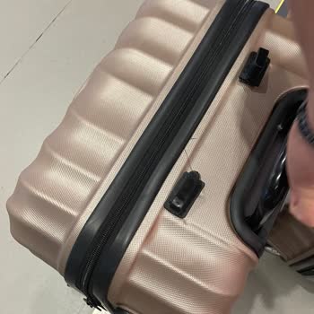 Türk Hava Yolları Hasarlı Valizimi Karşılamıyor