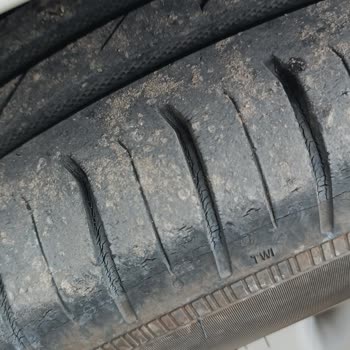 Nokian Tyres Developed Deep Cracks Despite Low Mileage