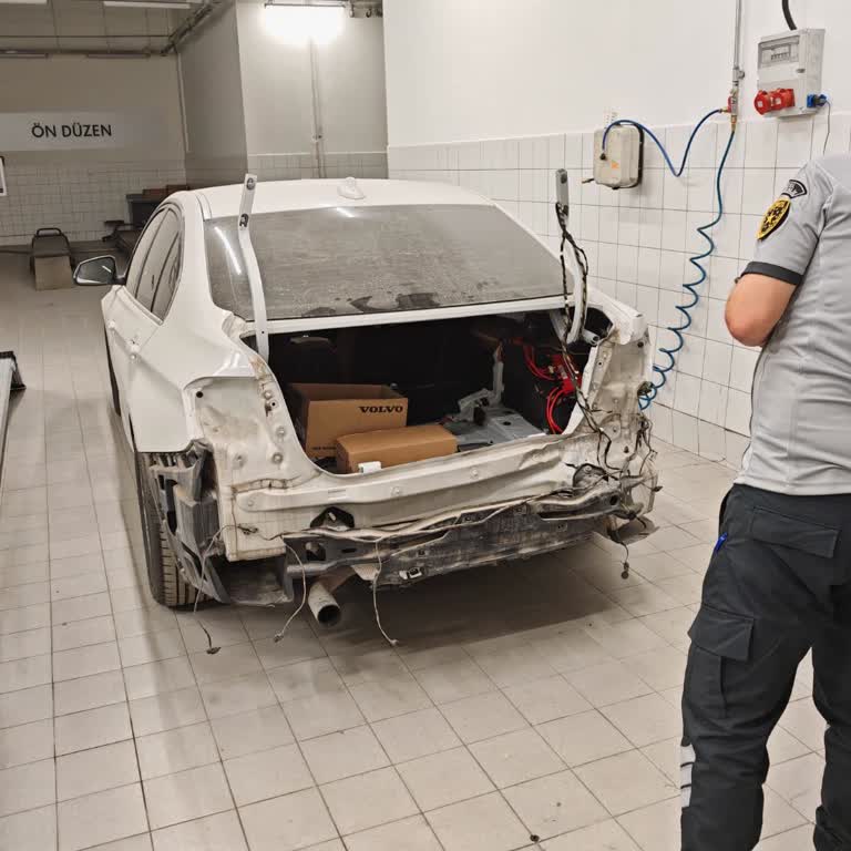 BMW Otomol Arabamızı Çöpe Çevirdi