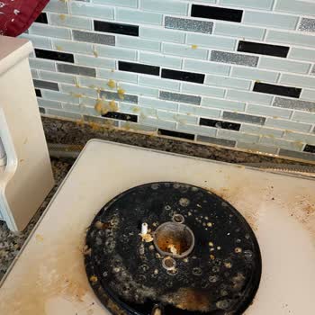 Karaca Züccaciye Zeyna Düdüklü Tencere Patlaması