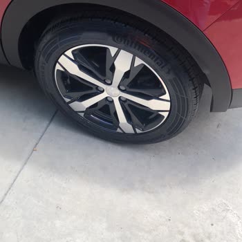 Oto2max Bana Masraf Ettirdi, Hatasız Dedikleri Araç Dökülüyor