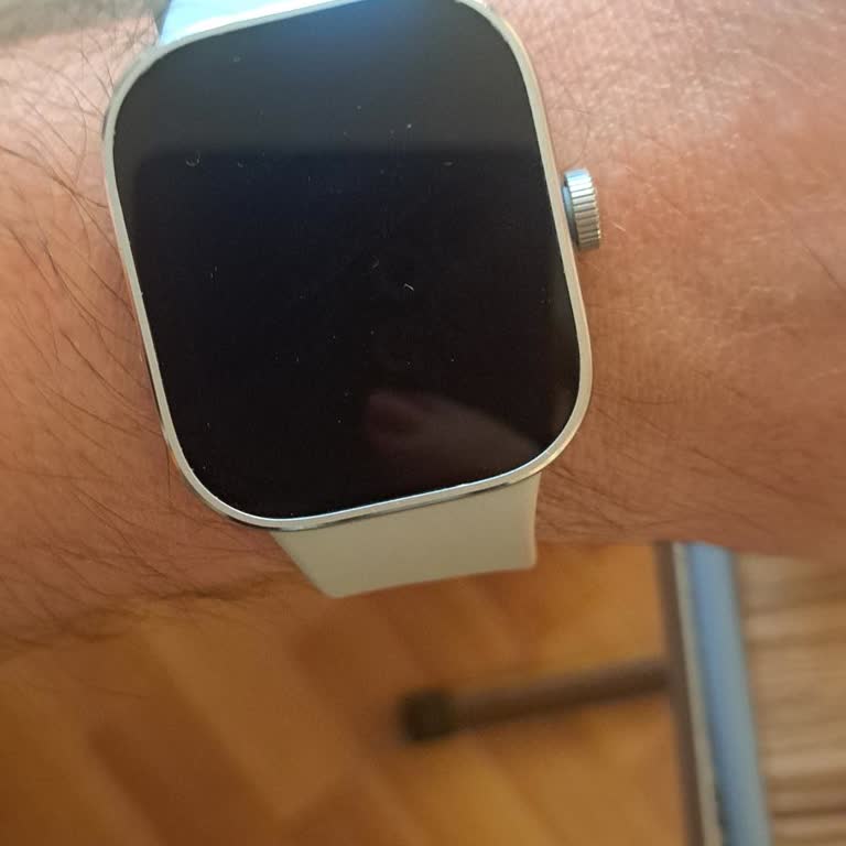 Xiaomi Redmi Watch 4 Akıllı Saat Aldım 2 Gündür Bilek Ağrısı Yaşıyorum